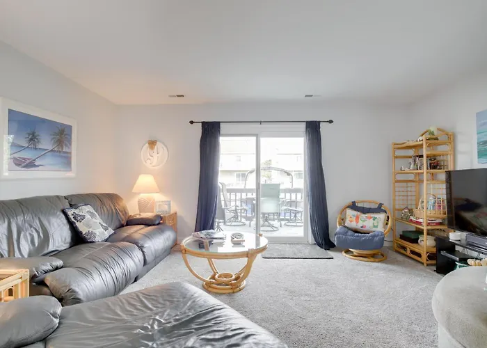 Harbor-view Balcony, Walk To Beach: Ocean Gem Ocean Stadt